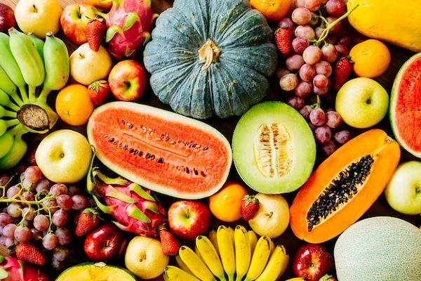 fruits assortis et mélangés. 