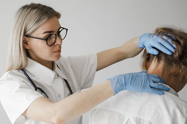 Techniques courantes de greffe de cheveux